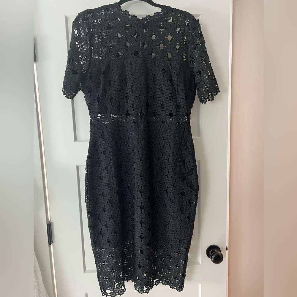 lulus cut out black lace dress